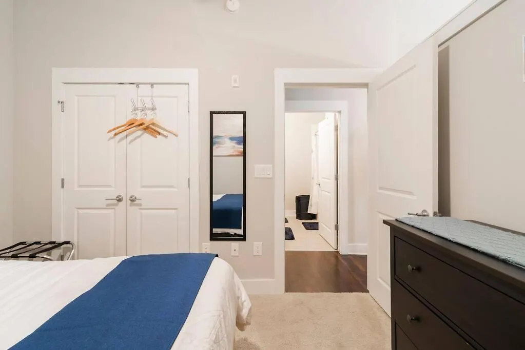 Queen Bed In Dilworth ◈ Shopping ◈ Restaurants Charlotte Apartment